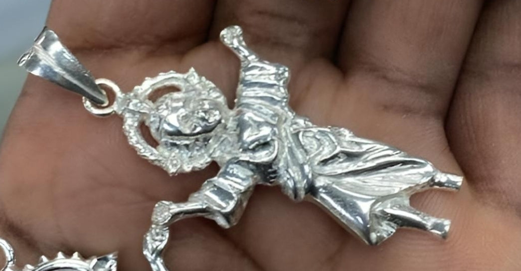 Dijes de plata