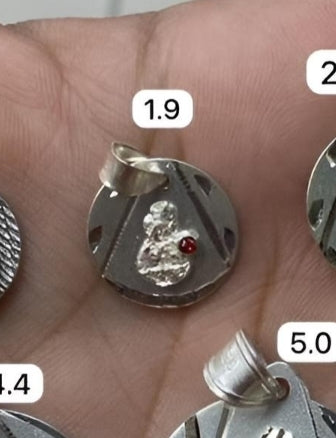 Dijes de plata