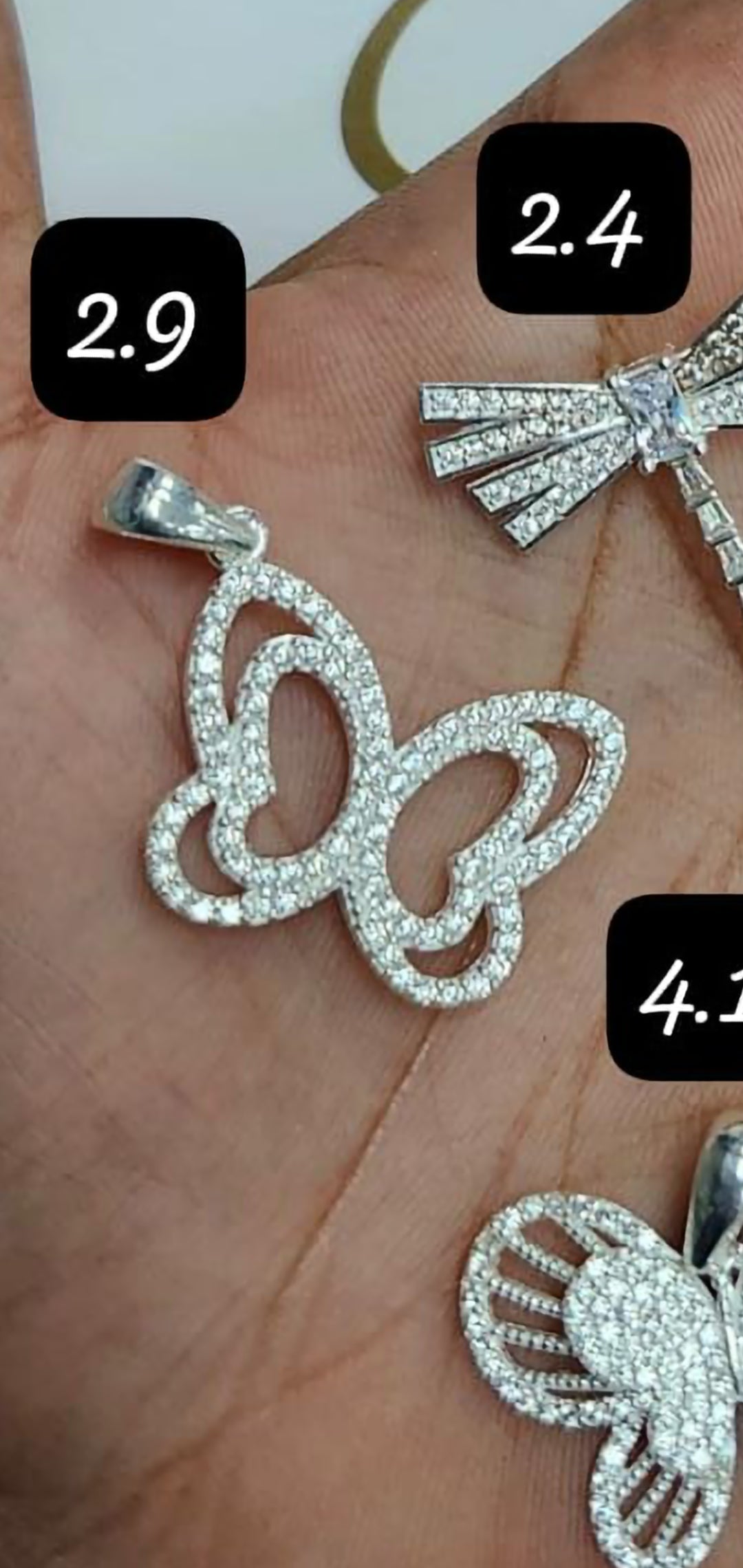 Dijes de plata