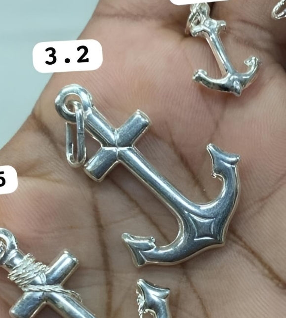 Dijes de ancla plata
