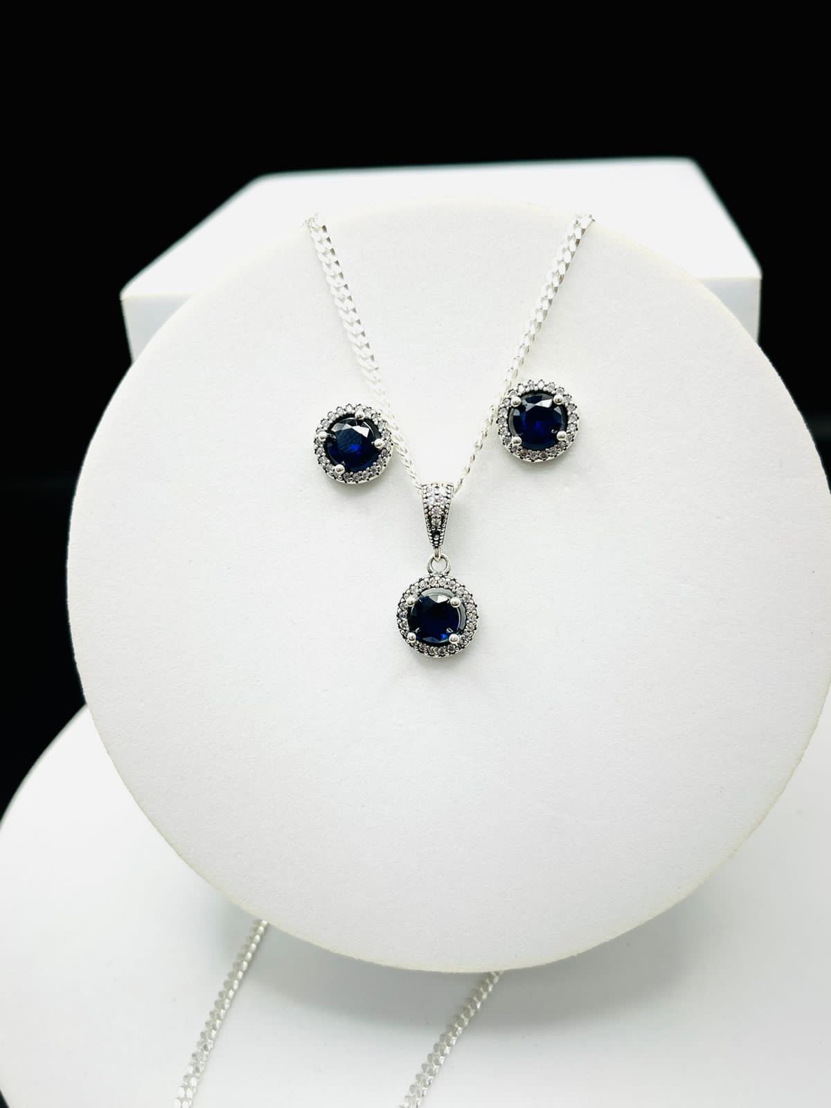 Sets con cadena de plata redondo