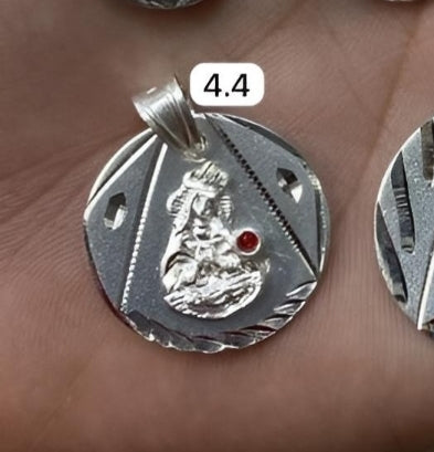 Dijes de plata