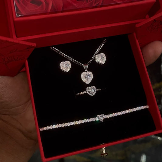 Sets blanco completo con caja roja de cadena, arete, guillo y anillo Modelo 41