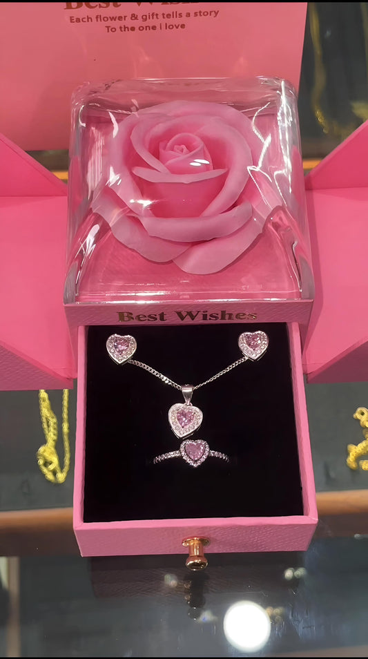 Sets rosado de cadena, arete y anillo más caja de flor