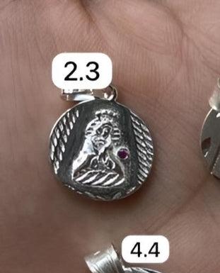 Dijes de plata