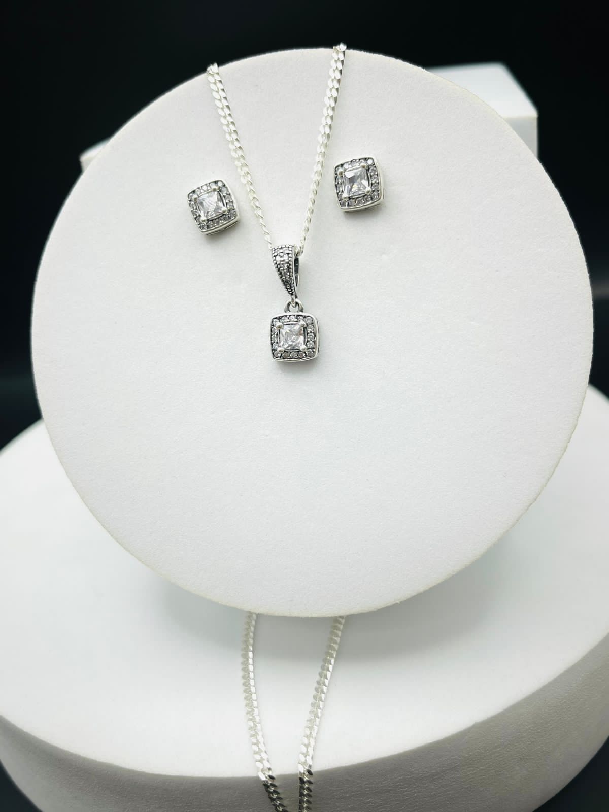 Sets con cadena de plata cuadrado