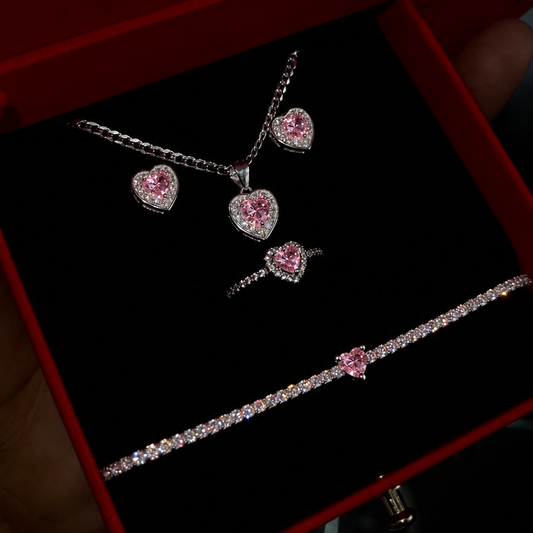 Sets rosado completo con caja roja de cadena, arete, guillo y anillo Modelo 42