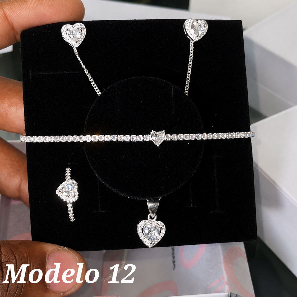 Sets blanco de cadena, guillo, arete y anillo Modelo 12