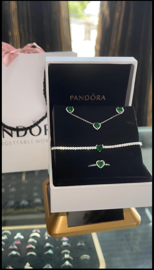 Sets verde de cadena, guillo, arete y anillo