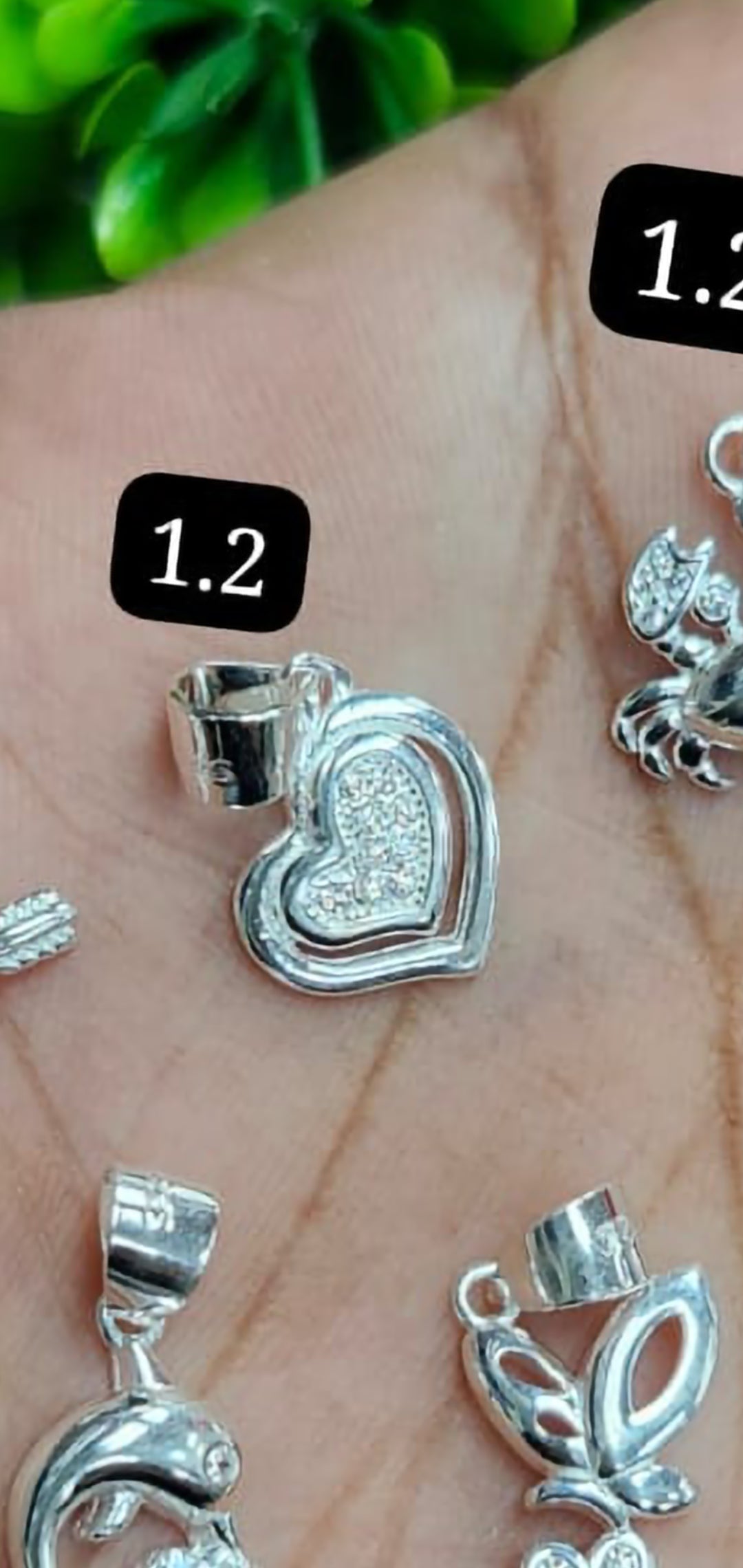 Dijes de plata